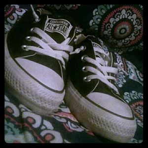 Black and white converse